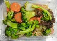 Beef broccoli with special rice